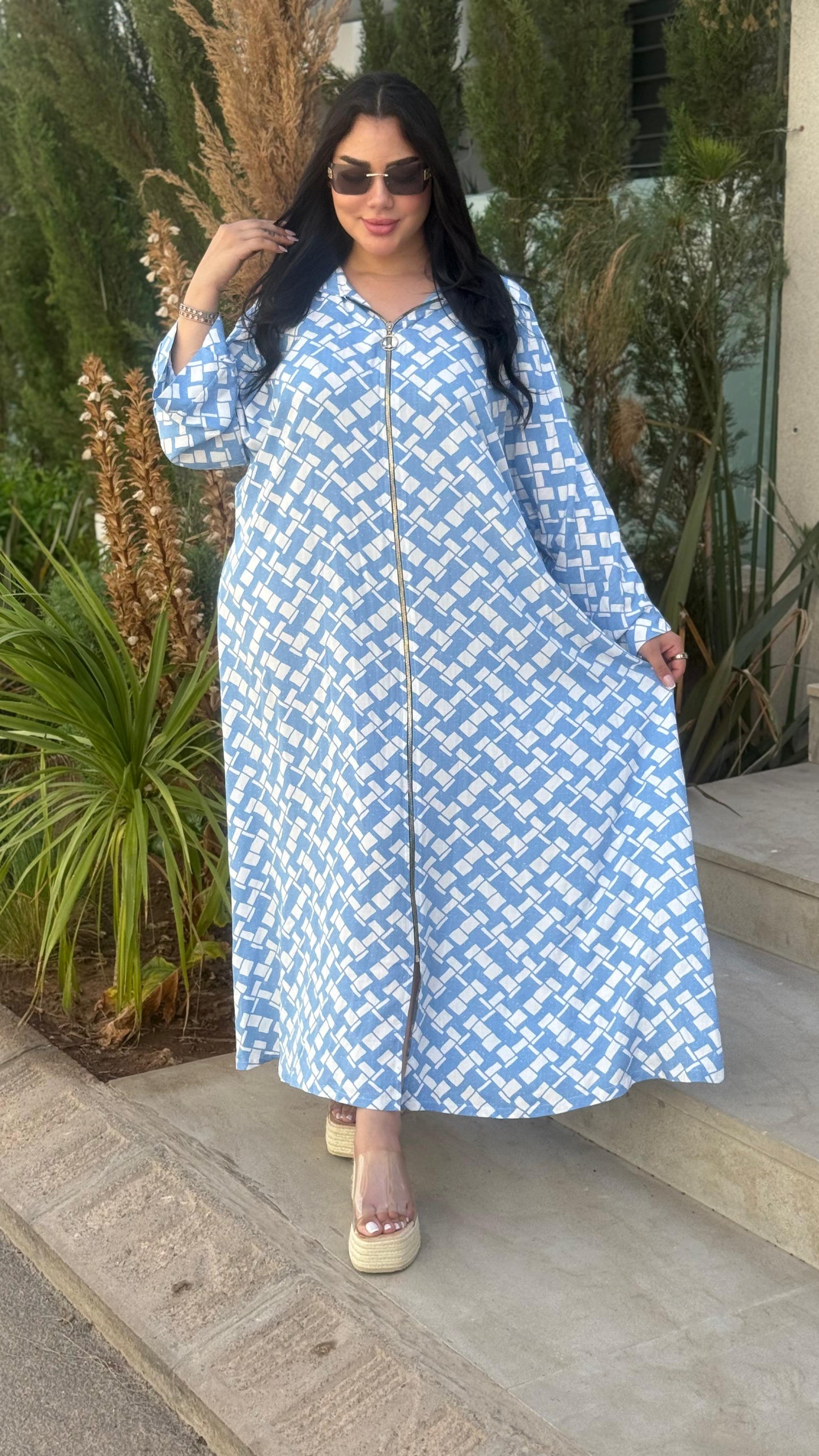 Robe Zippée avec Capuche