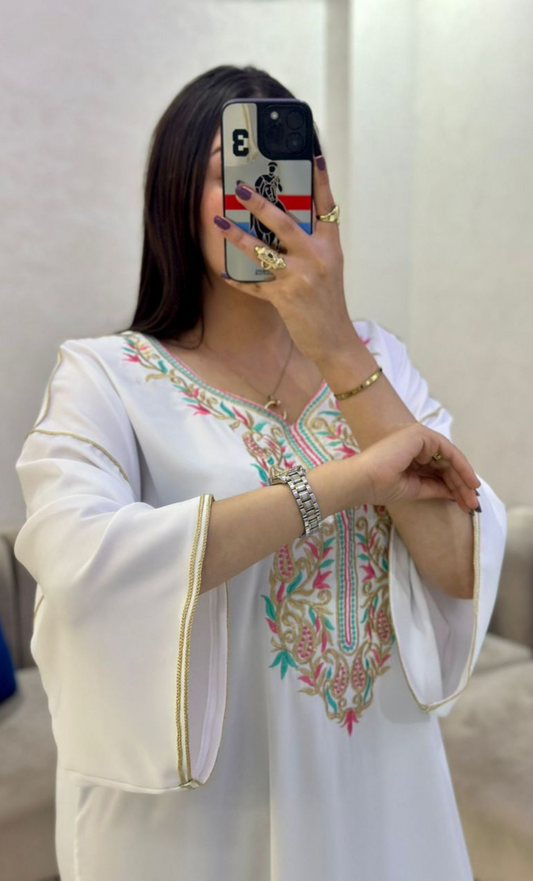 قفطان بالطرز الرباطي