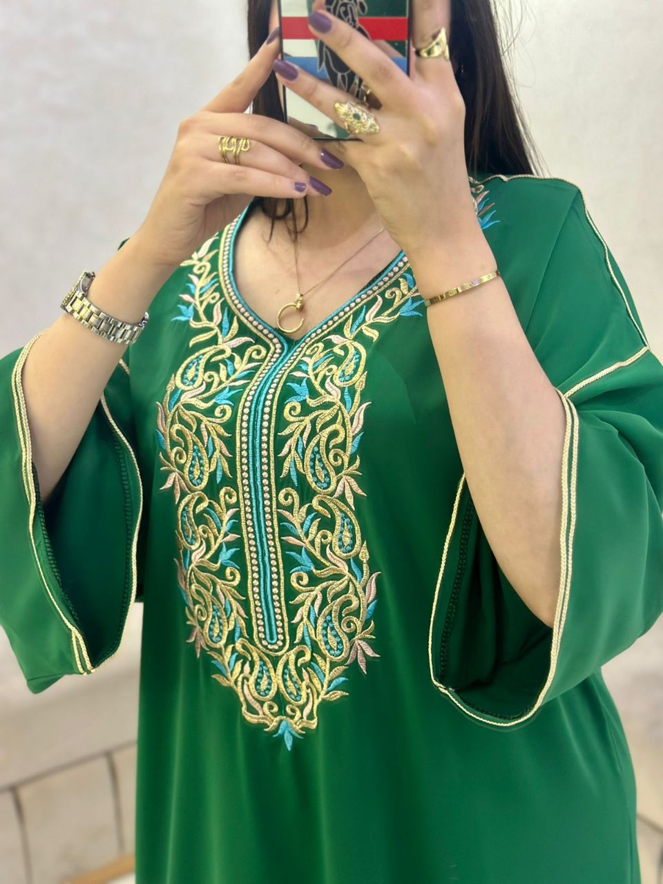 قفطان بالطرز الرباطي