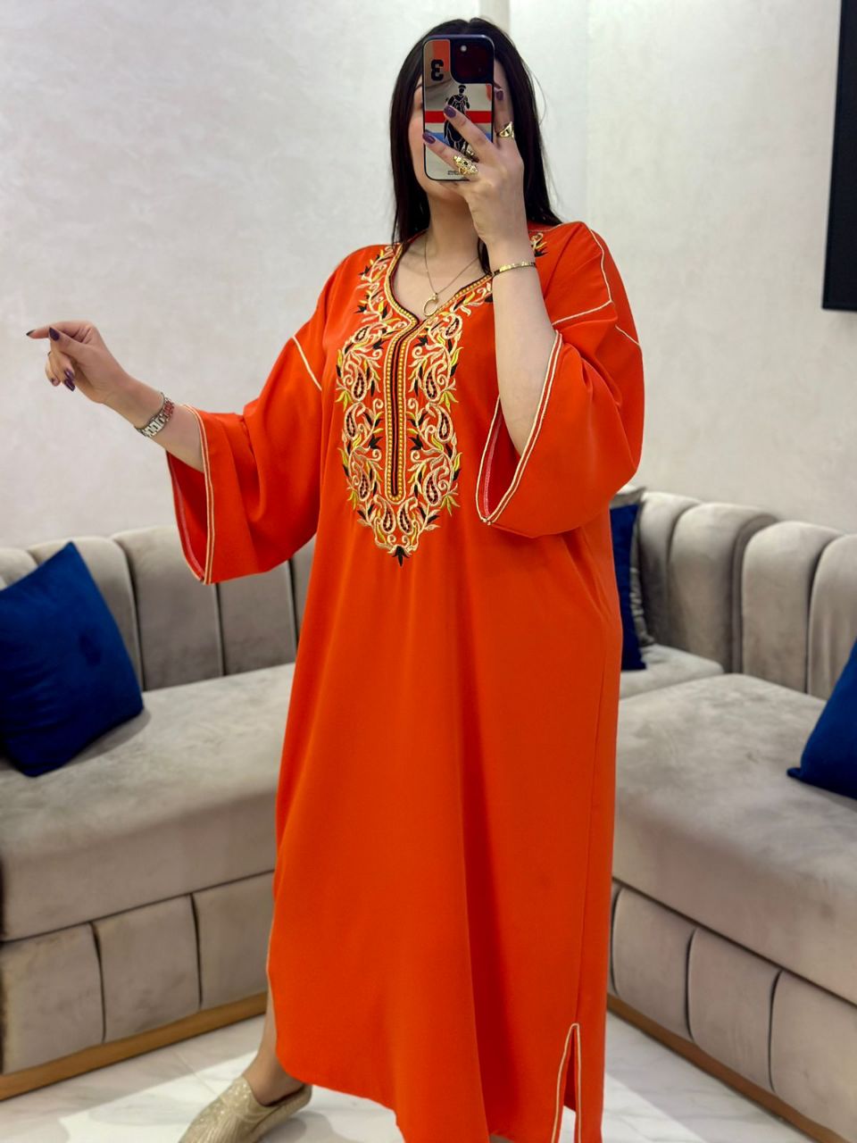 قفطان بالطرز الرباطي