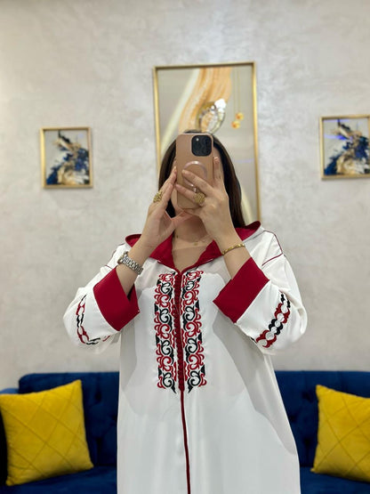 جلابة بالطرز الرباطي