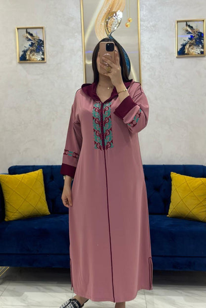 جلابة بالطرز الرباطي