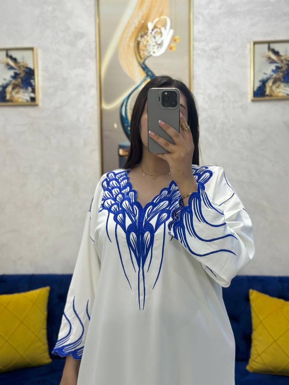 قفطان بالطرز الكوردون