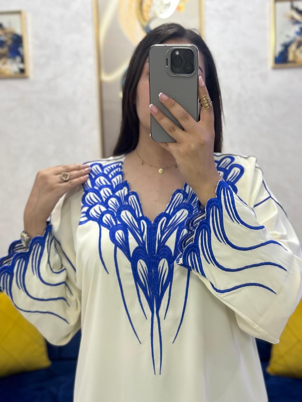 قفطان بالطرز الكوردون