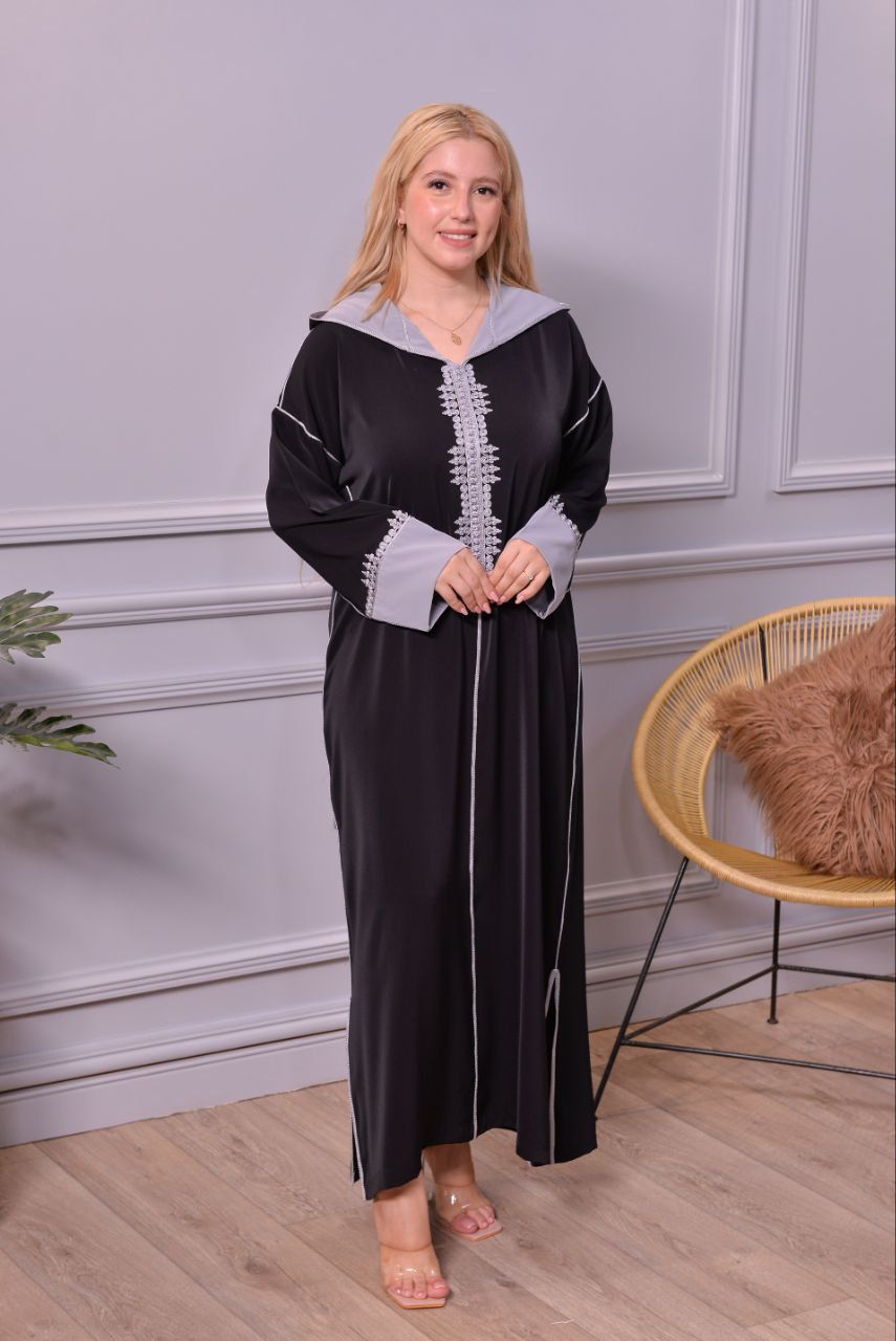 جلابة بطرزة التاج