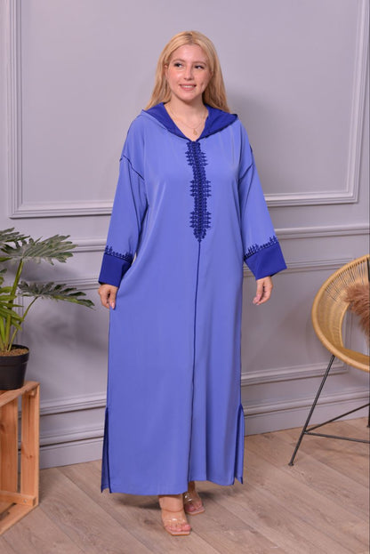 جلابة بطرزة التاج