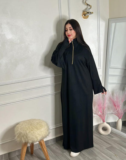 فستان مع قفازات